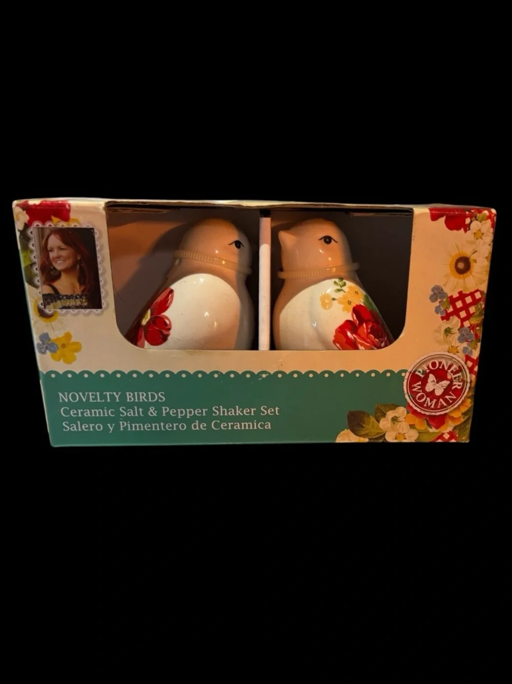 Pioneer Woman Retired Novelty Birds Ceramic Salt & Pepper Shaker Set NIB.